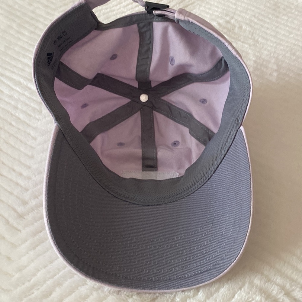 Adidas cap - Picture 2 of 2